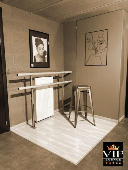 Vip Lounge Appartement Avec Jacuzzi Et Jardin Andenne Exterior foto